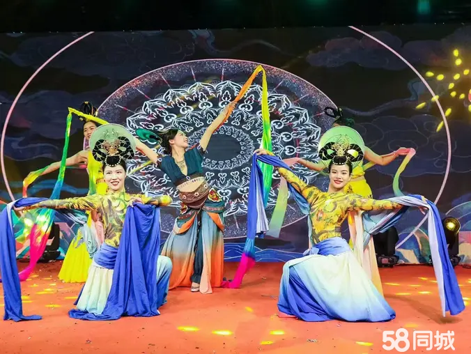 文藝演出與慶典活動(dòng)的藝術(shù)統(tǒng)籌 從主持到錄制一條龍服務(wù)解析